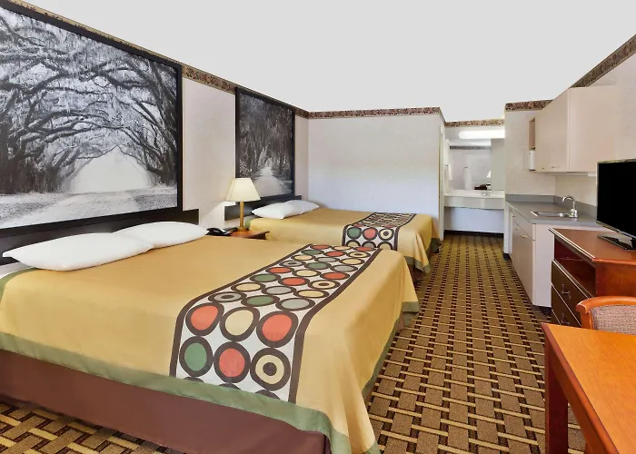 Super 8 By Wyndham Ft. Oglethorpe Ga/Chatt Tn Area