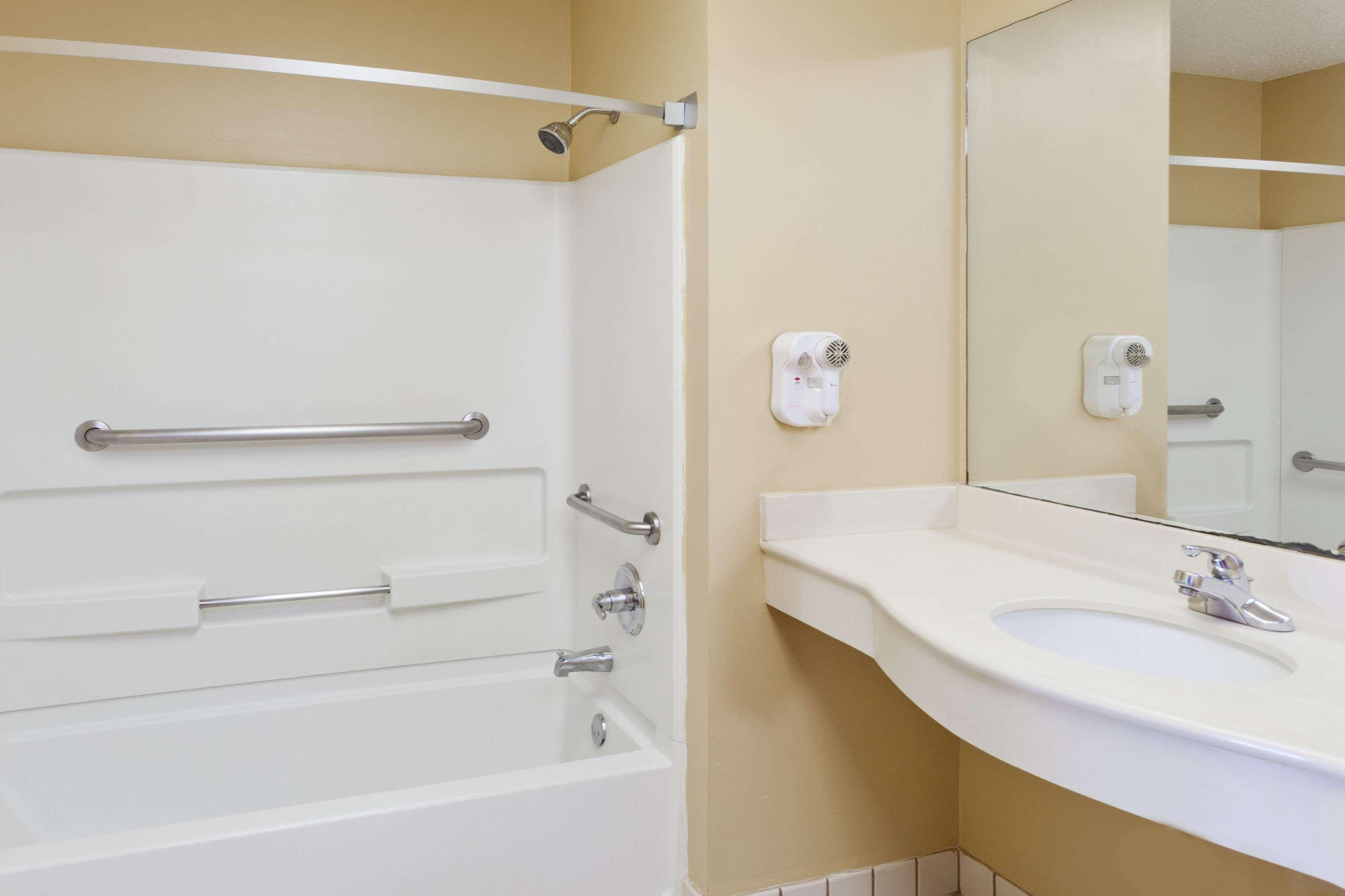 Super 8 By Wyndham Ft. Oglethorpe Ga/chatt Tn Area 3* Fort Oglethorpe