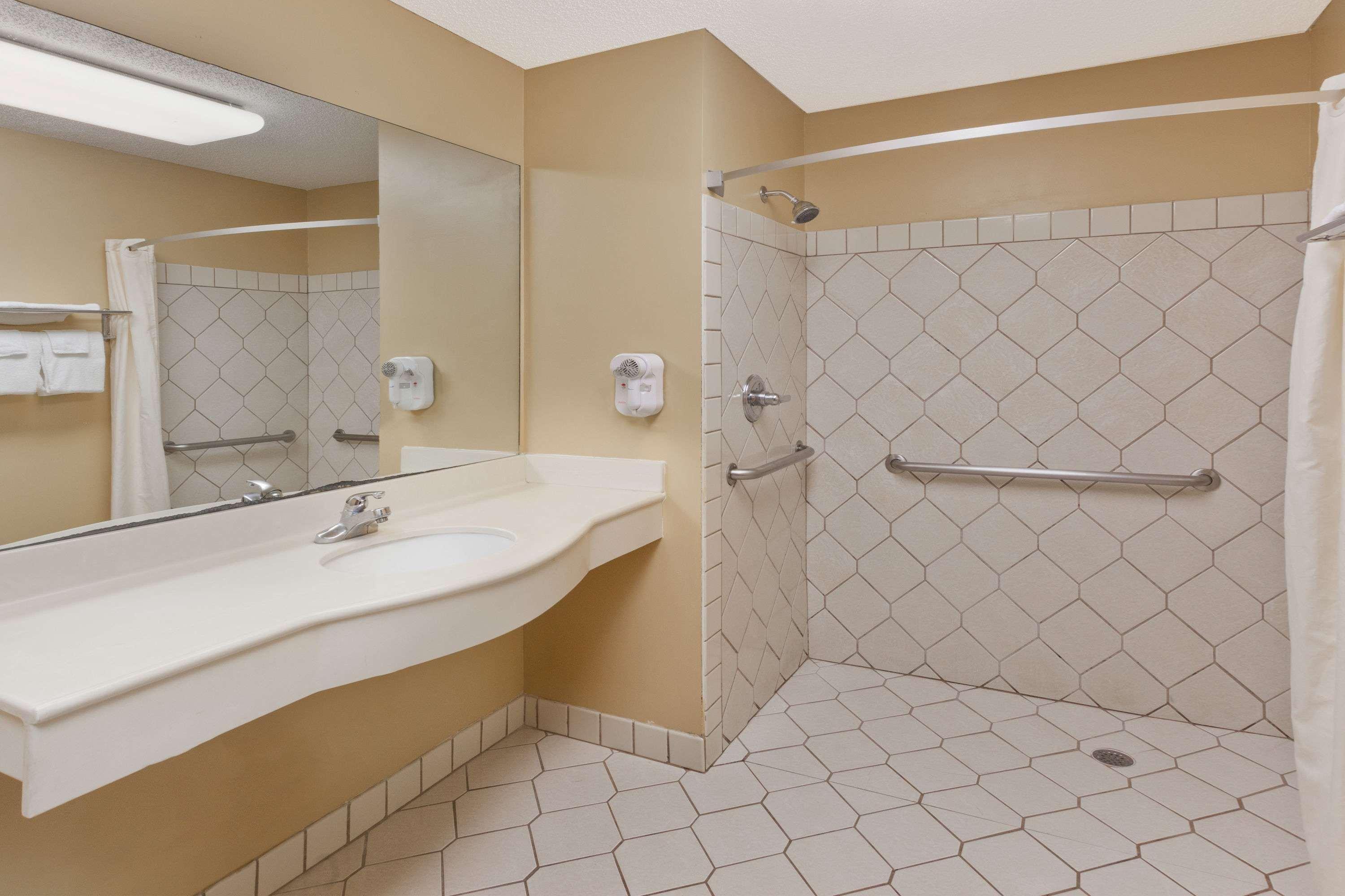 Super 8 By Wyndham Ft. Oglethorpe Ga/chatt Tn Area 3* Fort Oglethorpe